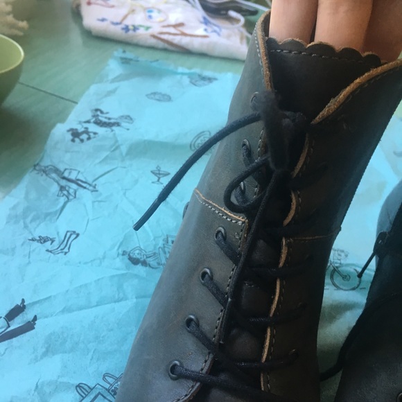 Fly London ankle boots - Picture 3 of 7